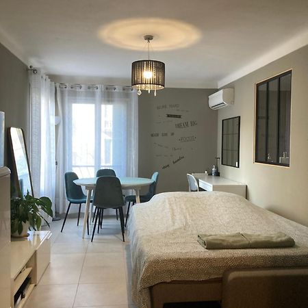 Nice West Cosy Flat Balcony, Near Airport, Train, Beach, Public Transport, Supermarket, Comfortable And Well Equipped Lägenhet Exteriör bild