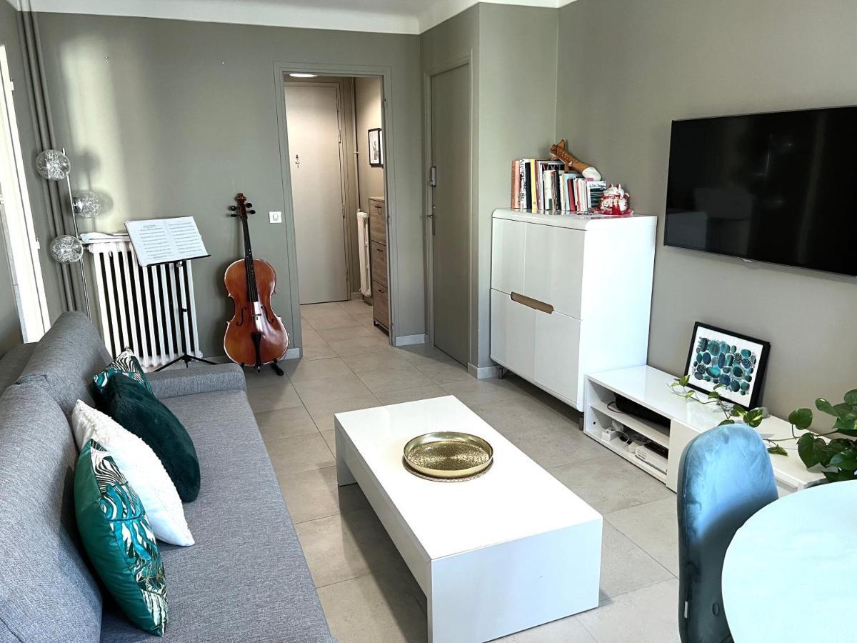 Nice West Cosy Flat Balcony, Near Airport, Train, Beach, Public Transport, Supermarket, Comfortable And Well Equipped Lägenhet Exteriör bild